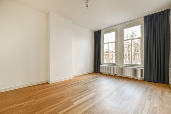 Medium property photo - Van De Veldestraat 7-2, 1071 CW Amsterdam